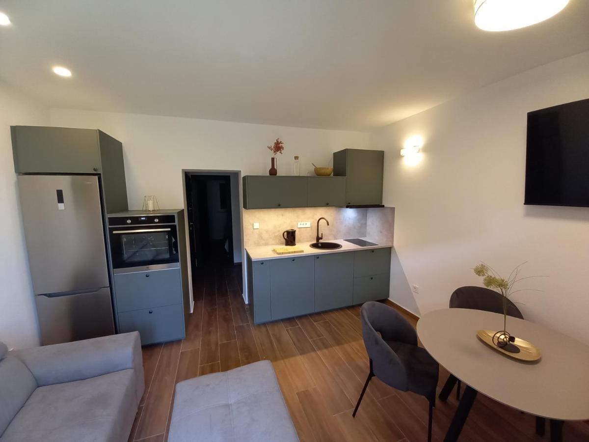 Ferma Apartment Makarska Ngoại thất bức ảnh